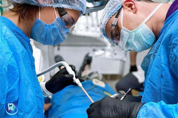 имплантация