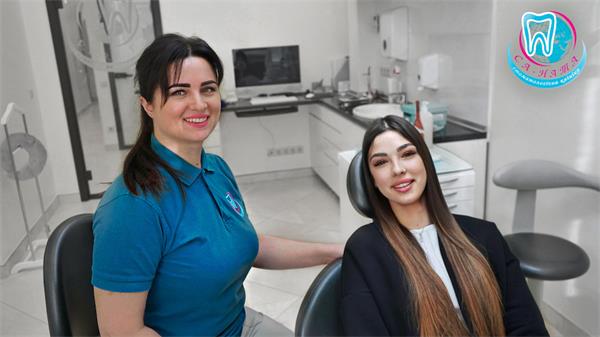 Стоматолог и пациент