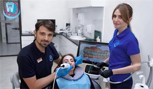 Стоматолог